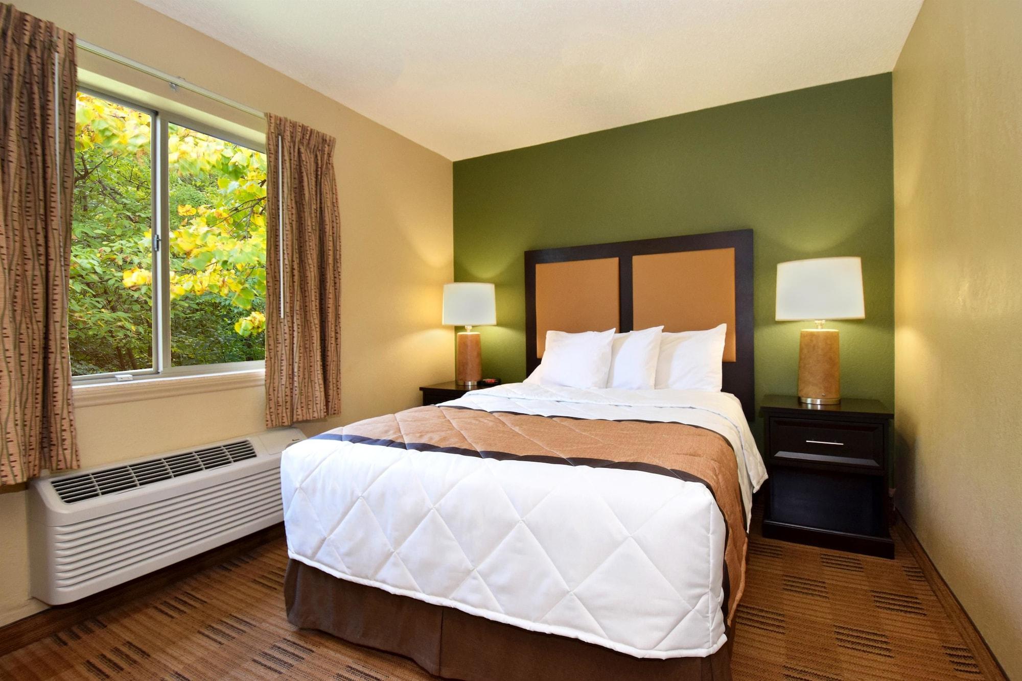 Extended Stay America Suites - Cincinnati - Blue Ash - Reagan Hwy Extérieur photo