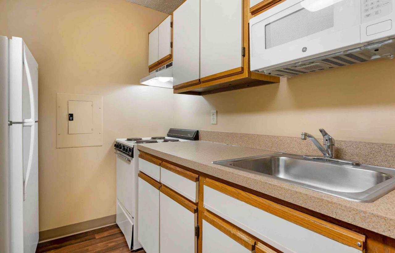 Extended Stay America Suites - Cincinnati - Blue Ash - Reagan Hwy Extérieur photo